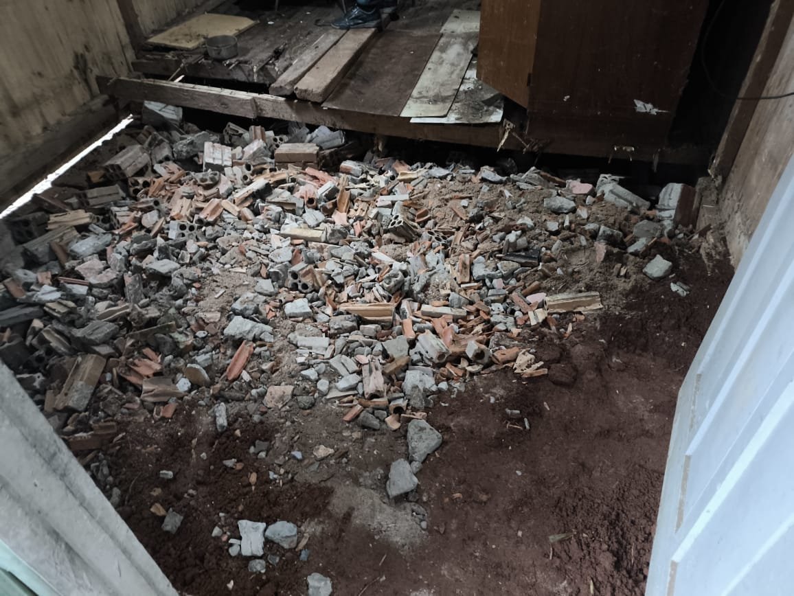 Chão da casa - terceiro dia - preenchido na metade